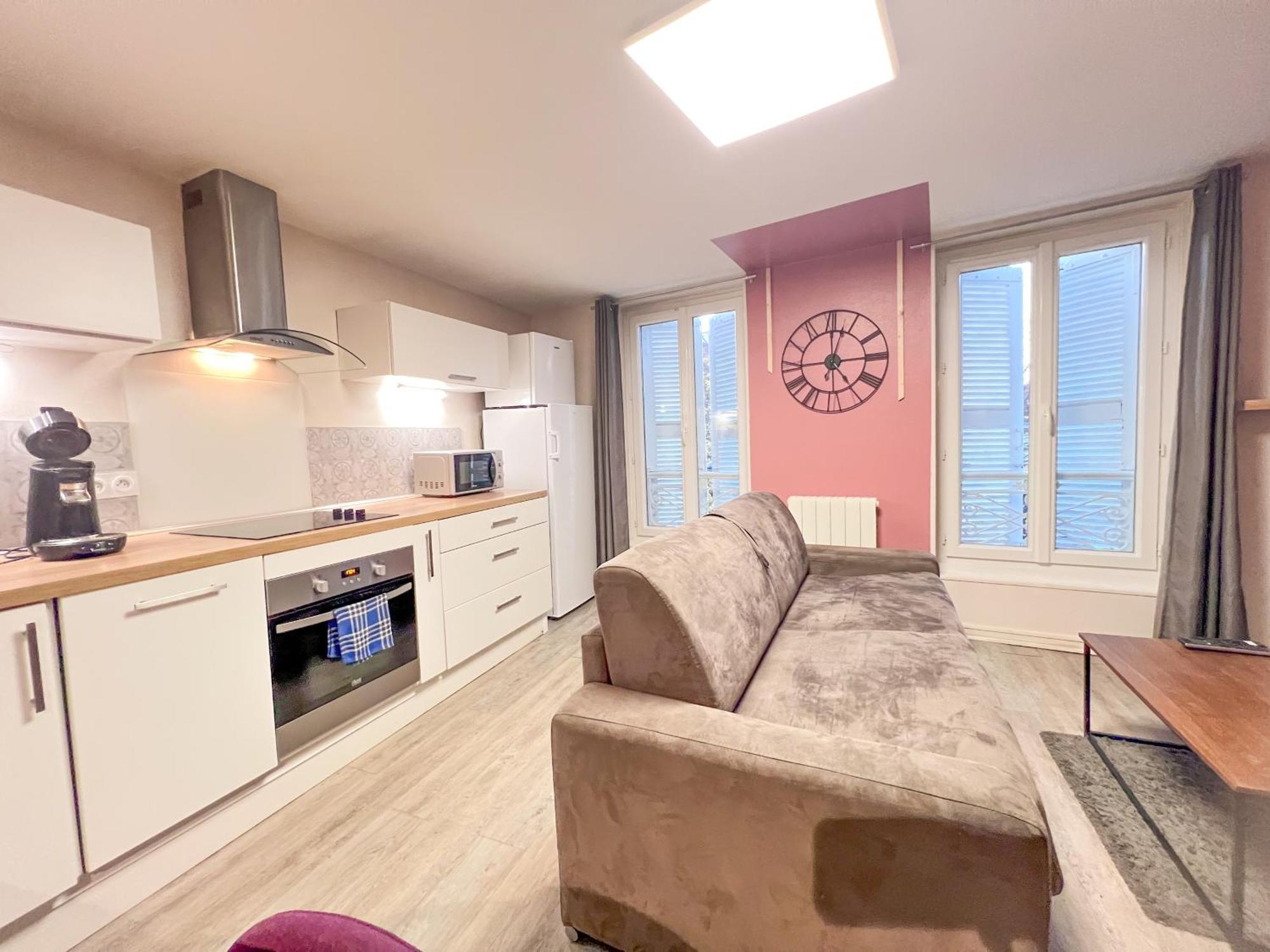 Le Montaigne - Wifi Fibre- Coeur Du Centre Ville-property Nm Apartment