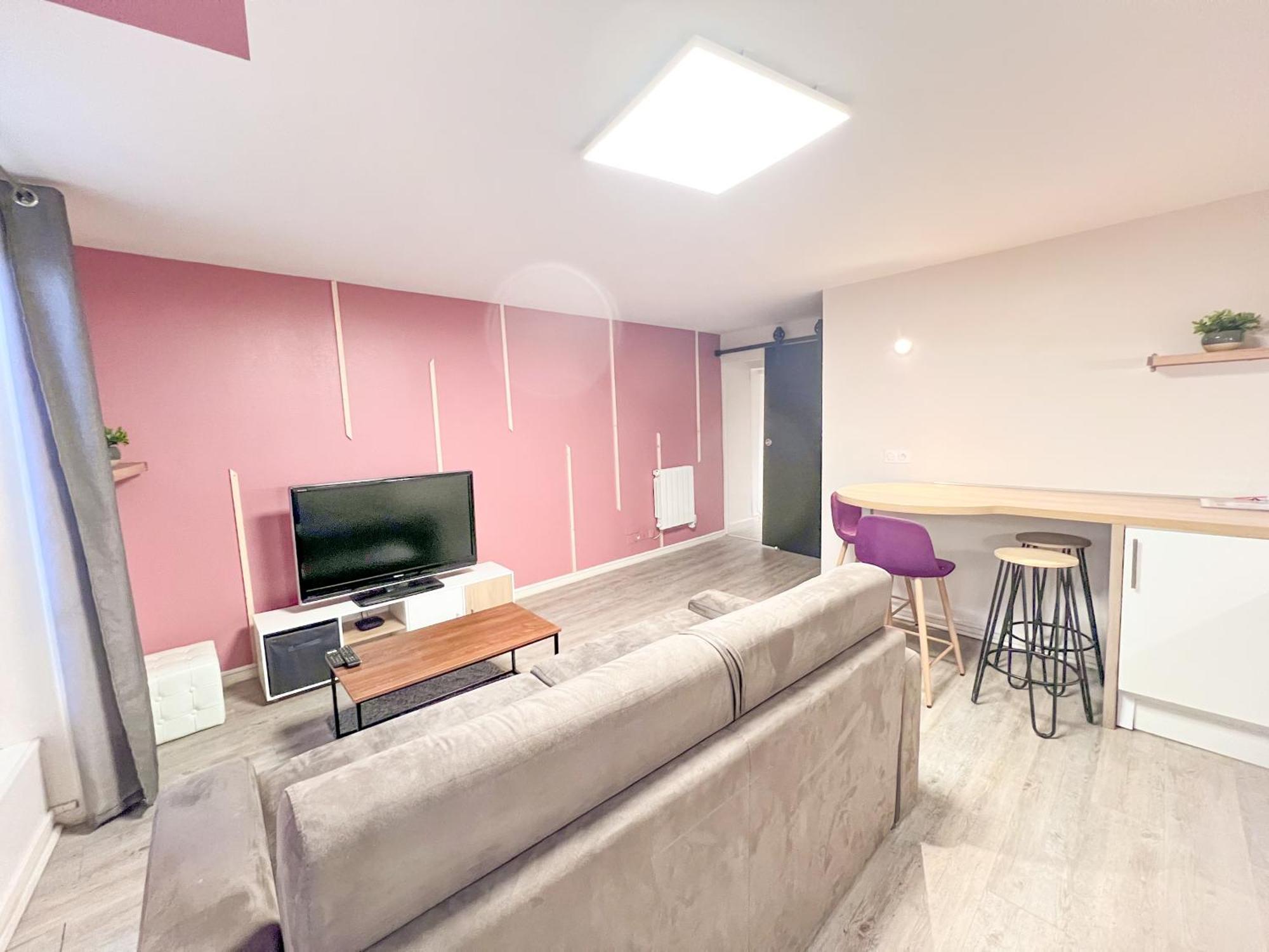 Le Montaigne - Wifi Fibre- Coeur Du Centre Ville-property Nm